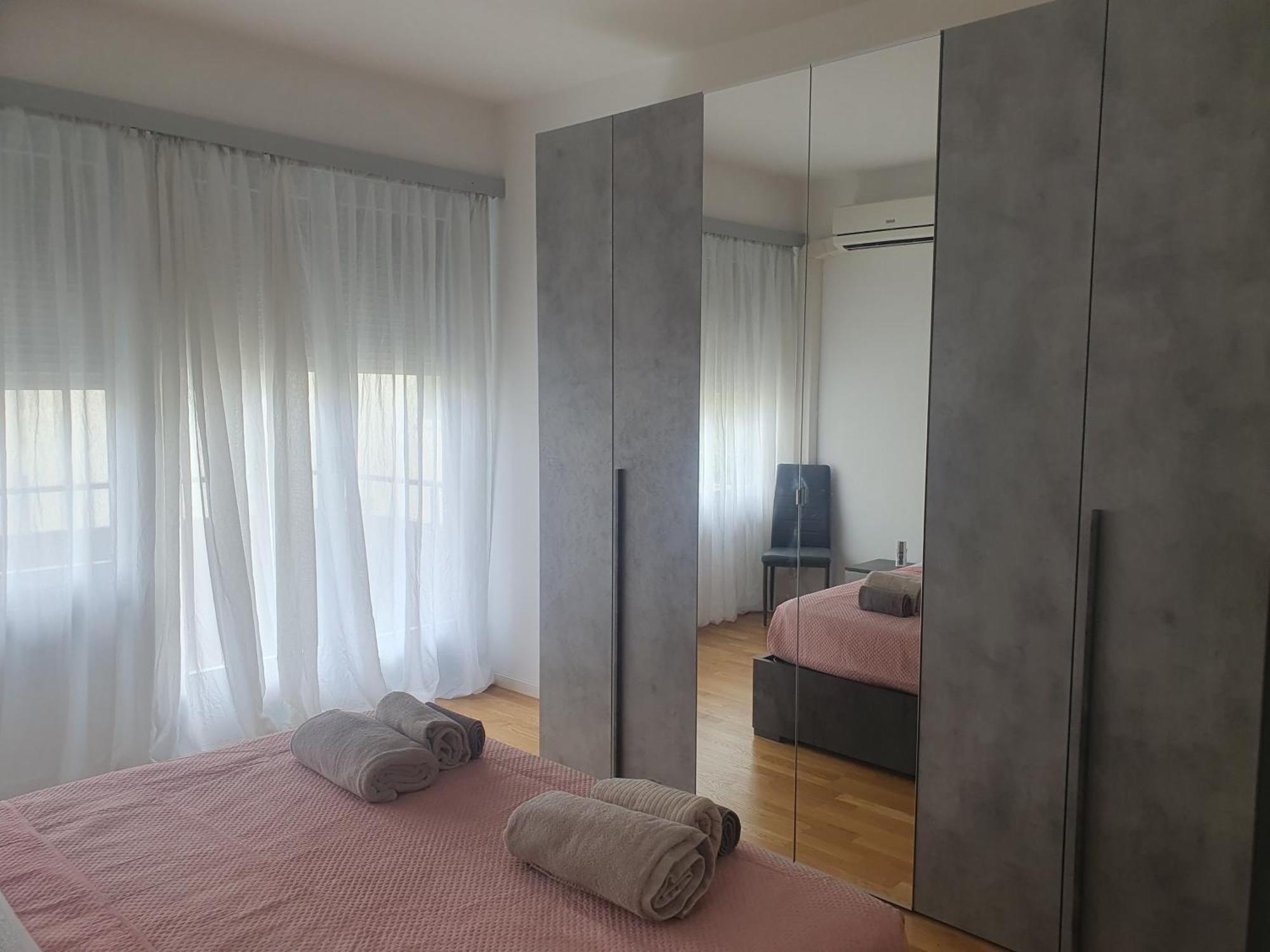 Fegina 3 Deluxe Bedrooms & Bathrooms モンテロッソ・アル・マーレ エクステリア 写真